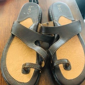 Sandals, never worn